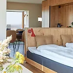 Charlottehaven Apartmanhotel 4*