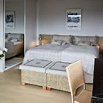 アパートホテル Charlottehaven 4*